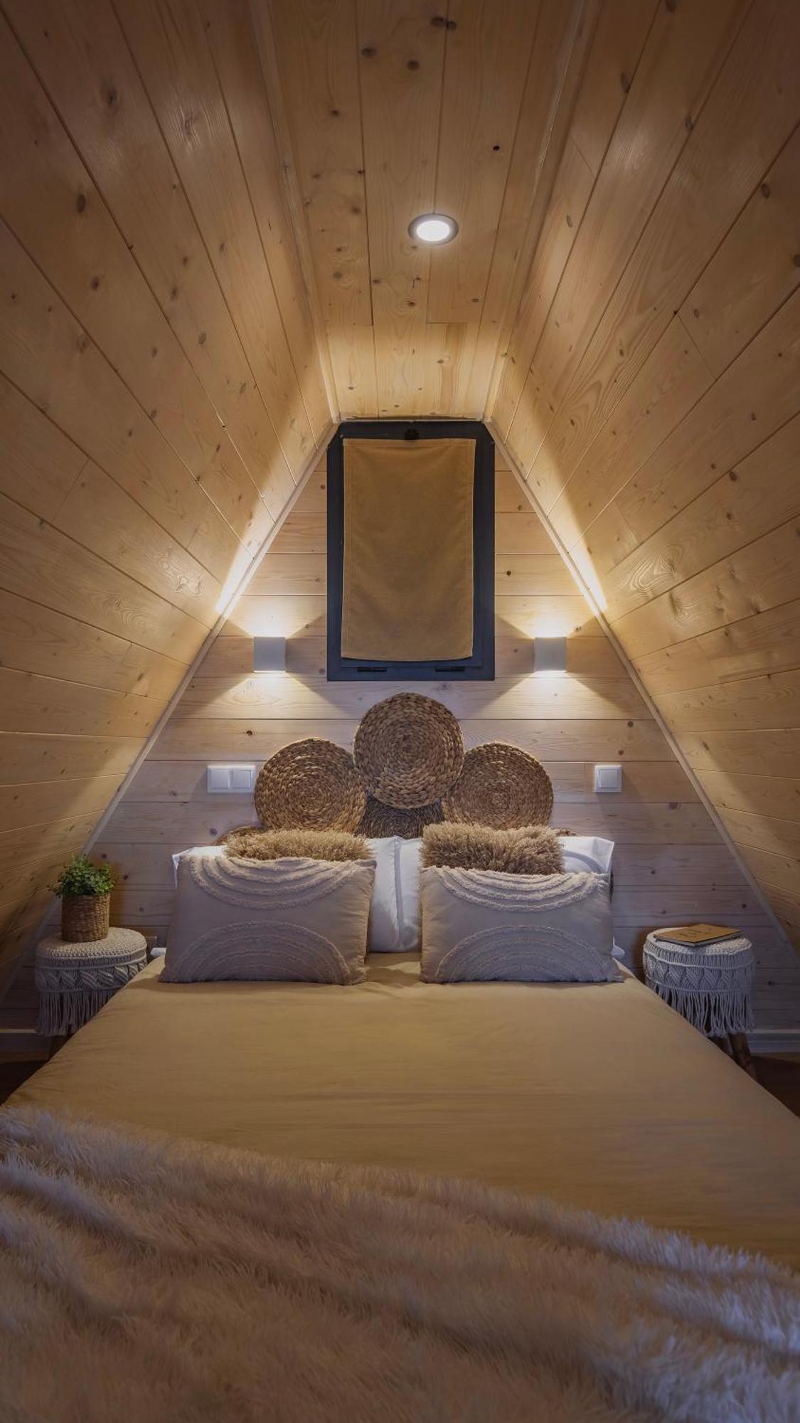 Casas Da Madrinha Villa อาร์กอสเดวัลเดเวซ ภายนอก รูปภาพ