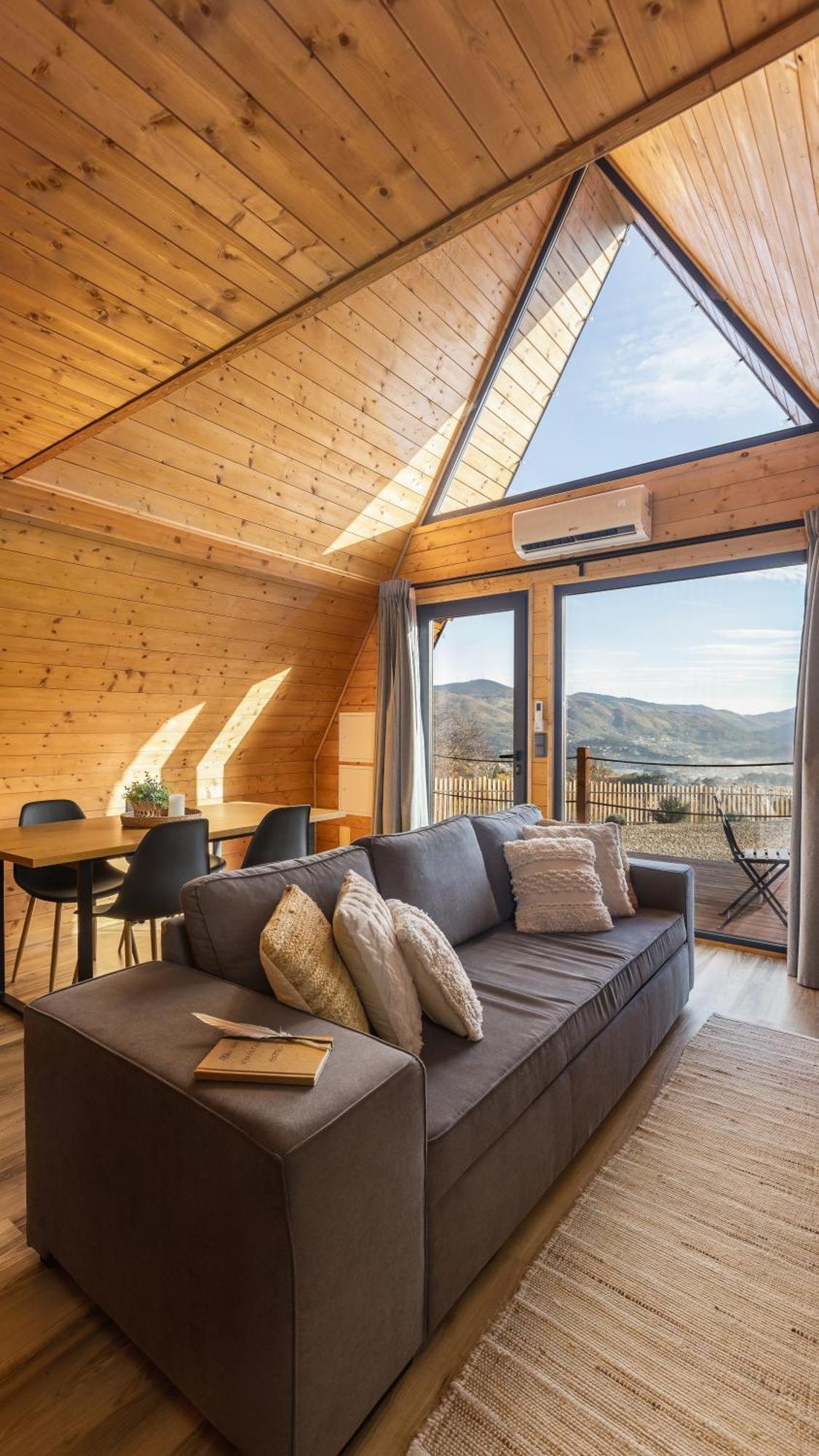 Casas Da Madrinha Villa อาร์กอสเดวัลเดเวซ ภายนอก รูปภาพ