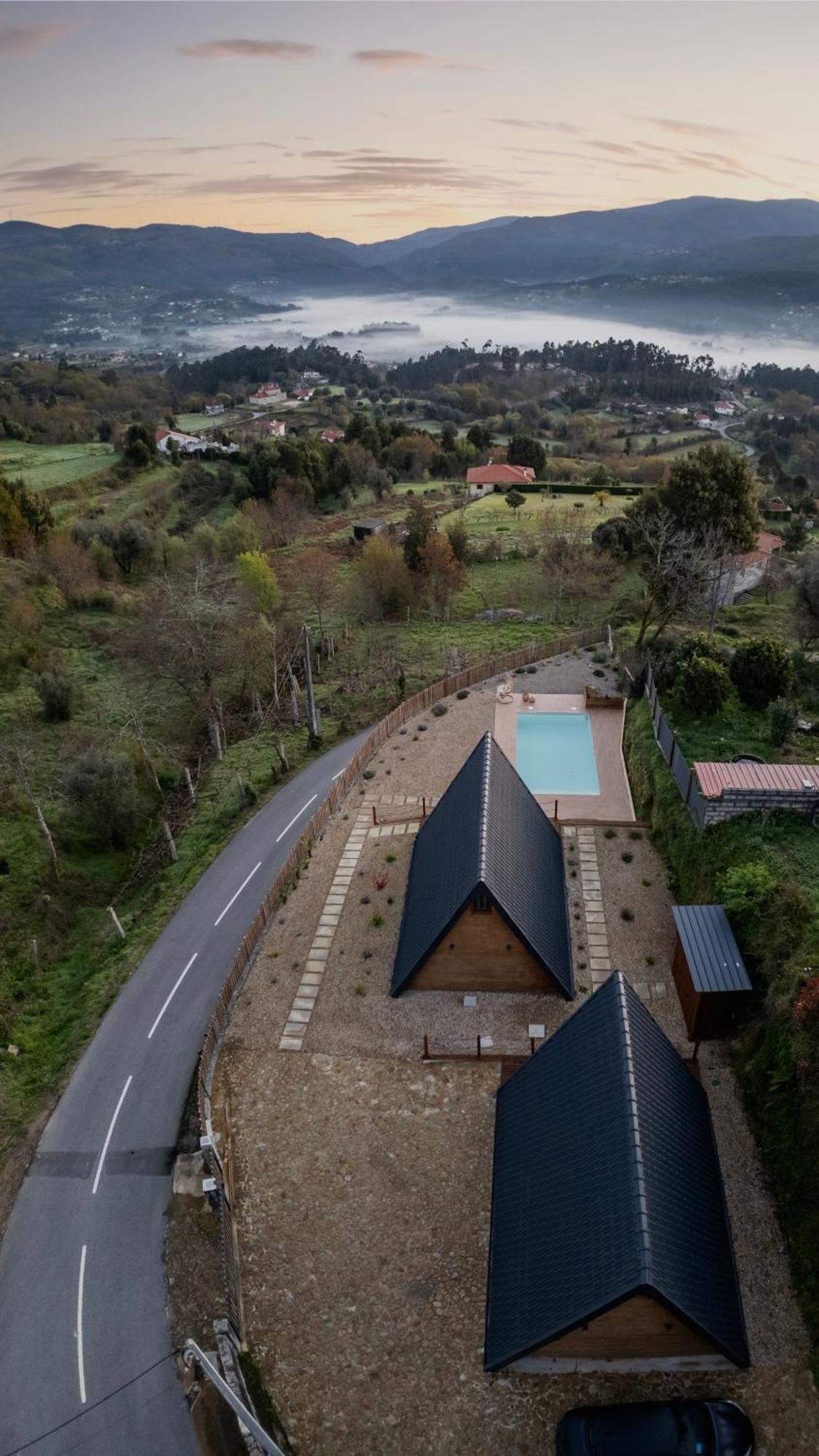 Casas Da Madrinha Villa อาร์กอสเดวัลเดเวซ ภายนอก รูปภาพ